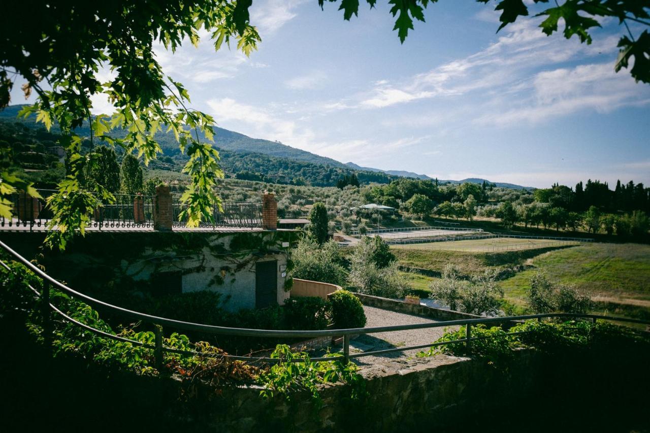 Fattoria Degli Usignoli Guest House San Donato in Fronzano Exterior photo