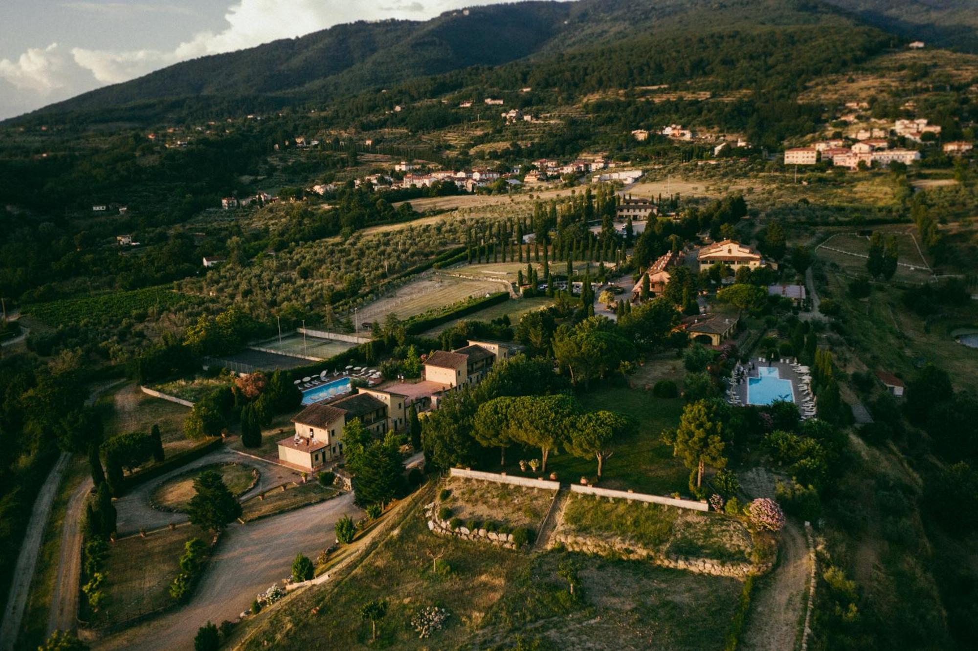 Fattoria Degli Usignoli Guest House San Donato in Fronzano Exterior photo